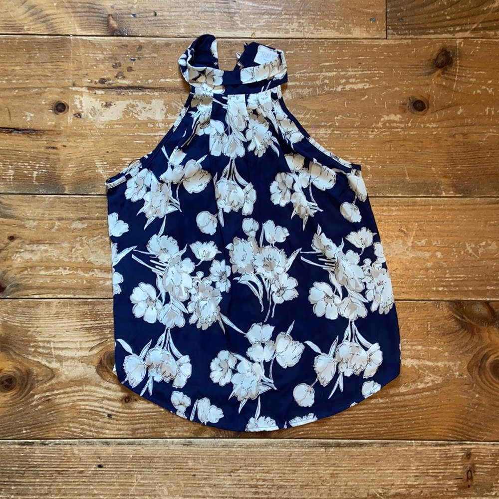SIENNA SKY - Blue / White Floral Tank Top (Size S)